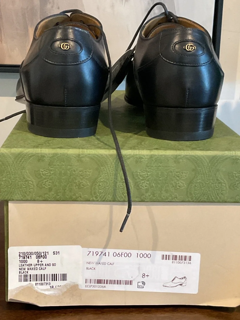 Gucci Mens Calfskin Black Lace-Up Oxfords